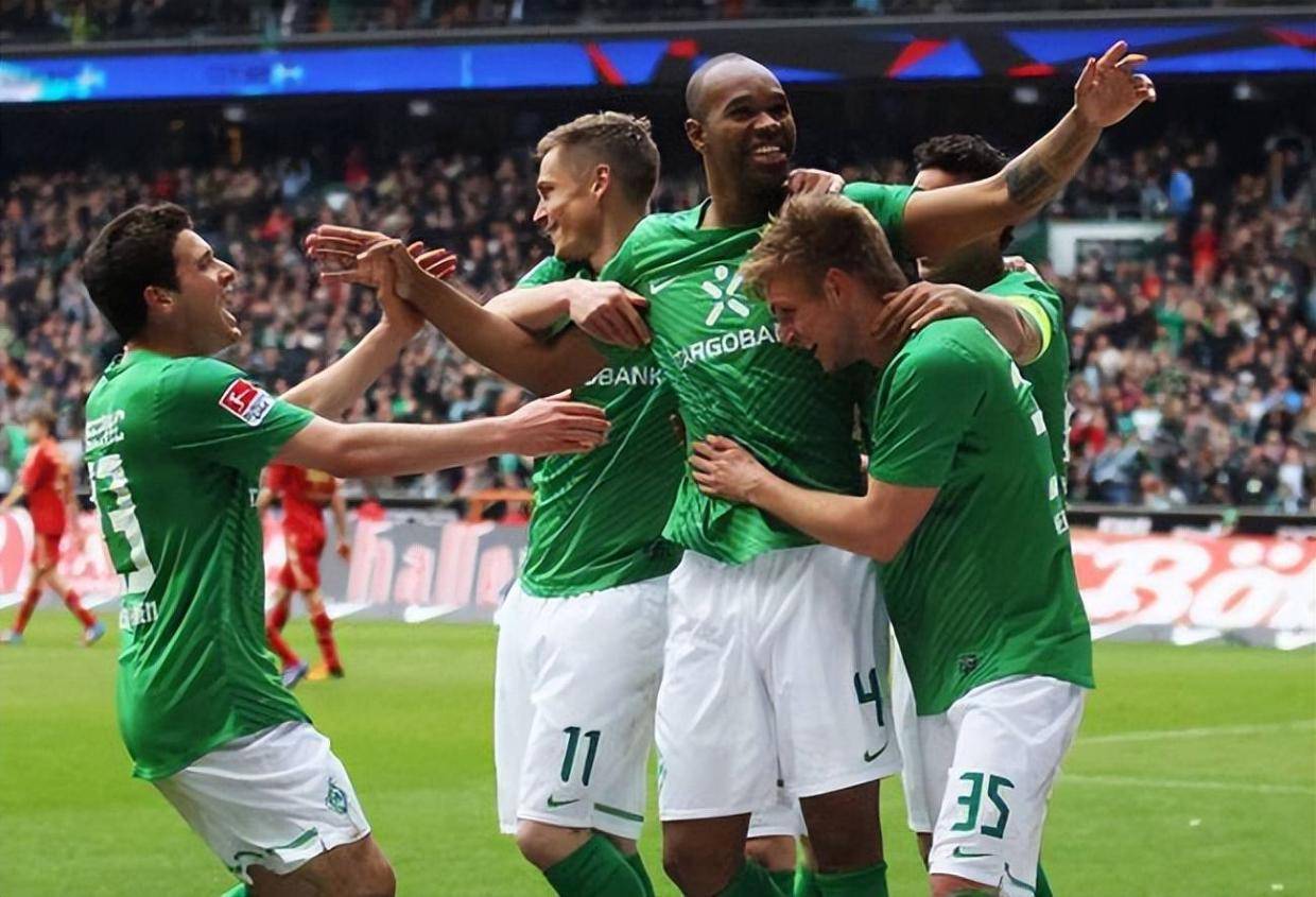 12/14周日赛事前瞻:德甲:云达不莱梅VS斯图加特(内附21场预测)